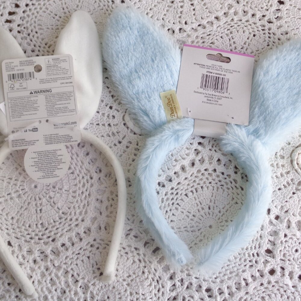 Childs Plush Easter Bunny Ears Headbands Pair Dan Dee & Light Up NWT - Picture 3 of 7